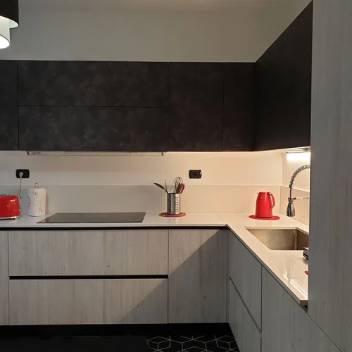 cucina-ad-angolo-in-legno