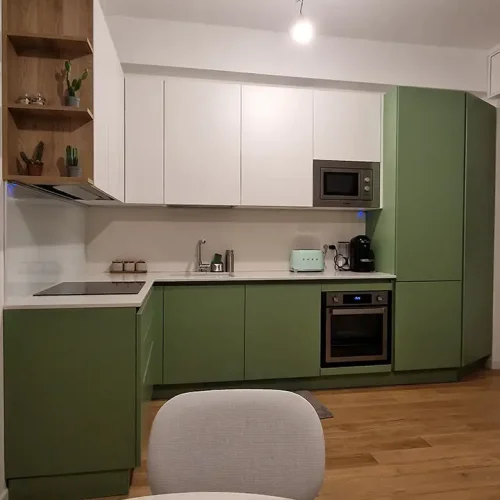 cucina-salvia-tavolo-marmo