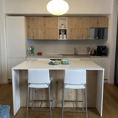 isola-cucina-bianca-planet-cucina